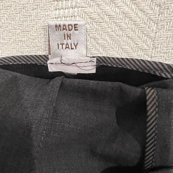 BRUNELLO CUCINELLI size 6, dark grey slacks. Excellent condition. - Picture 5 of 7